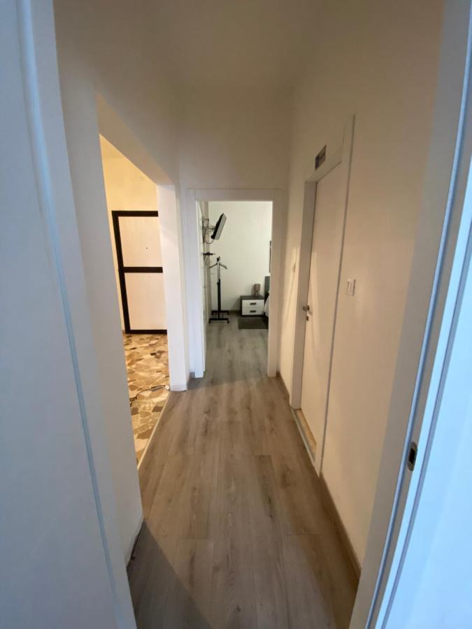 졸라프레도사 Zola Centro B&B 외부 사진