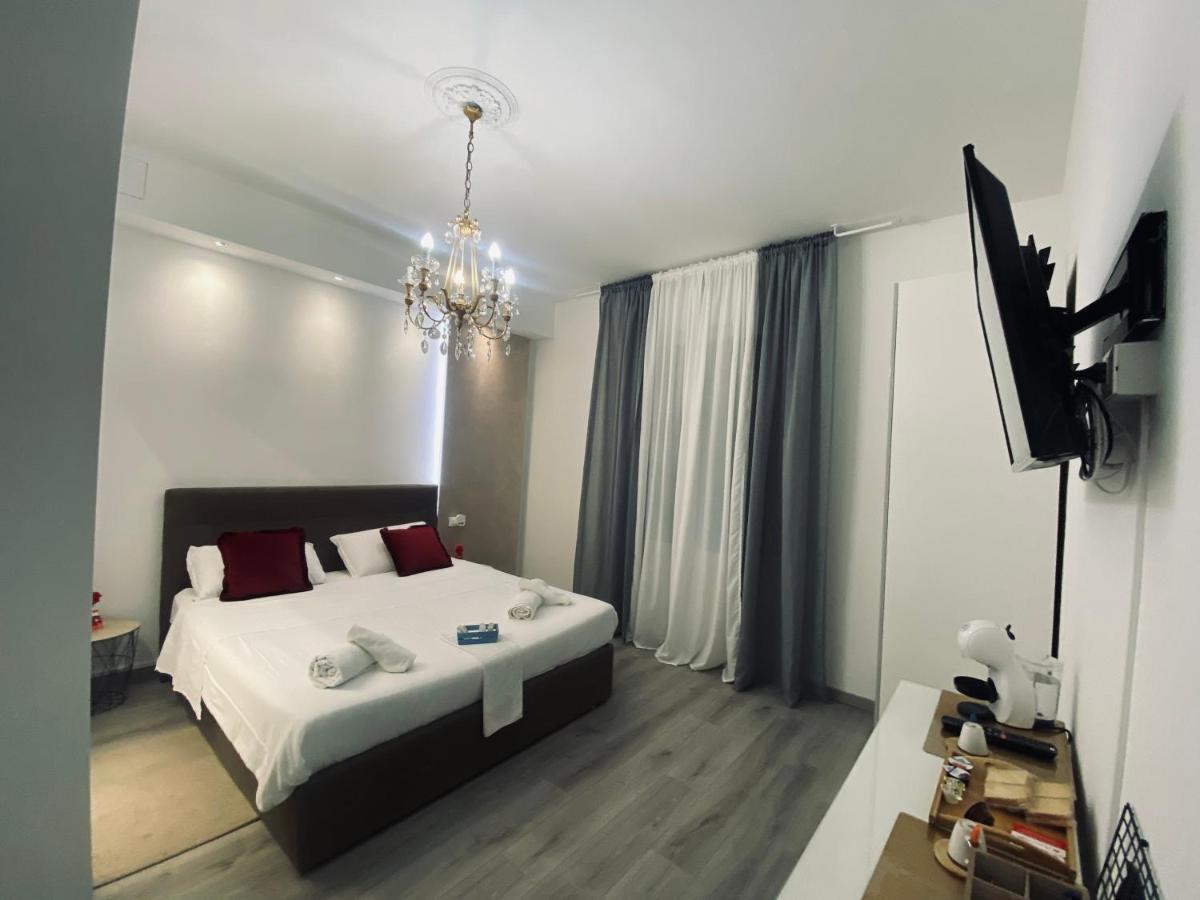 졸라프레도사 Zola Centro B&B 외부 사진