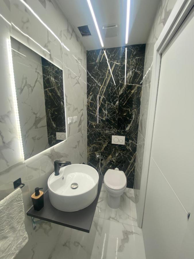 졸라프레도사 Zola Centro B&B 외부 사진