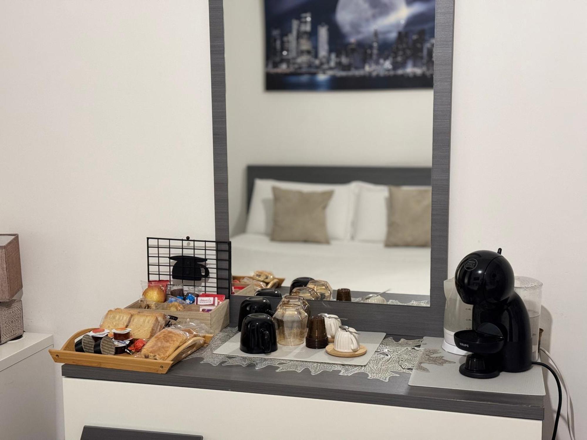 졸라프레도사 Zola Centro B&B 외부 사진
