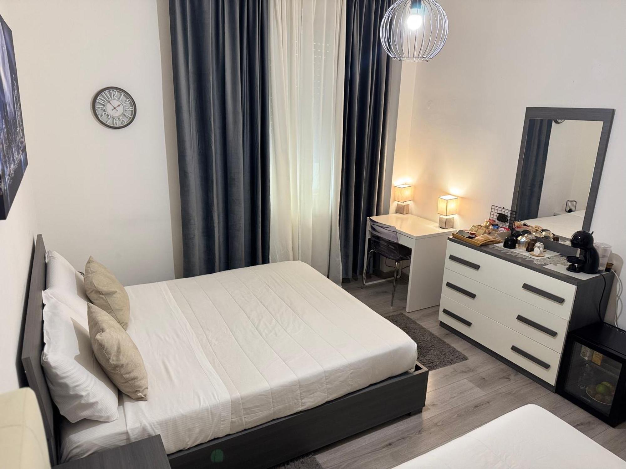졸라프레도사 Zola Centro B&B 외부 사진