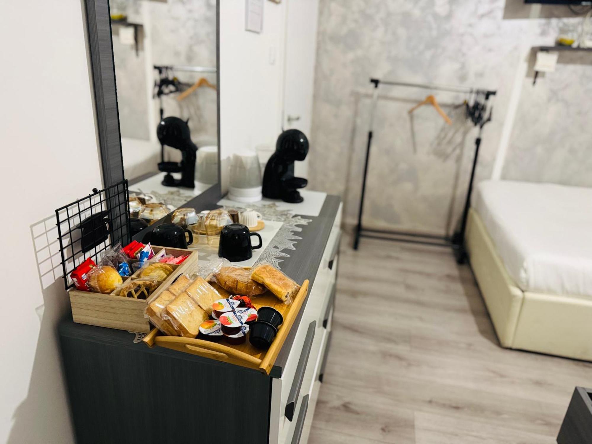 졸라프레도사 Zola Centro B&B 외부 사진